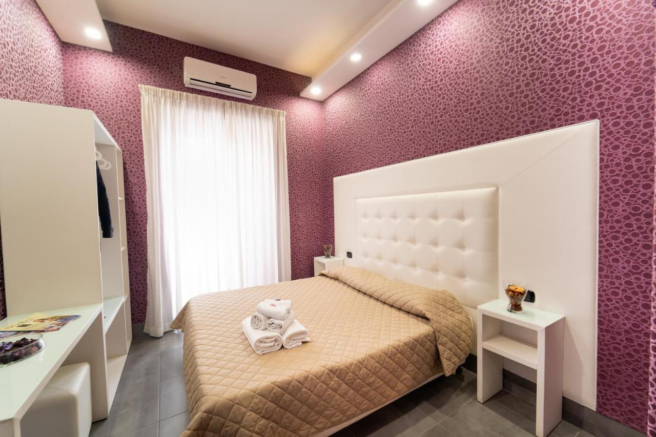 Royal House Napoli Centro, By Clapa Group Hotel Exterior photo