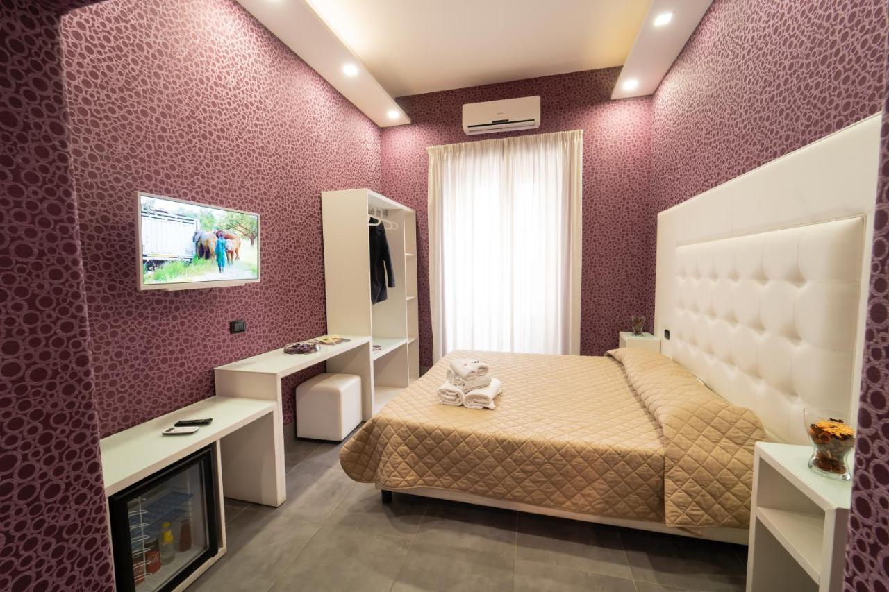 Royal House Napoli Centro, By Clapa Group Hotel Exterior photo